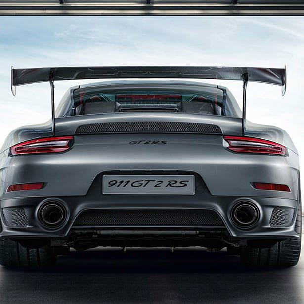 Porsche 911 GT2 RS arrière