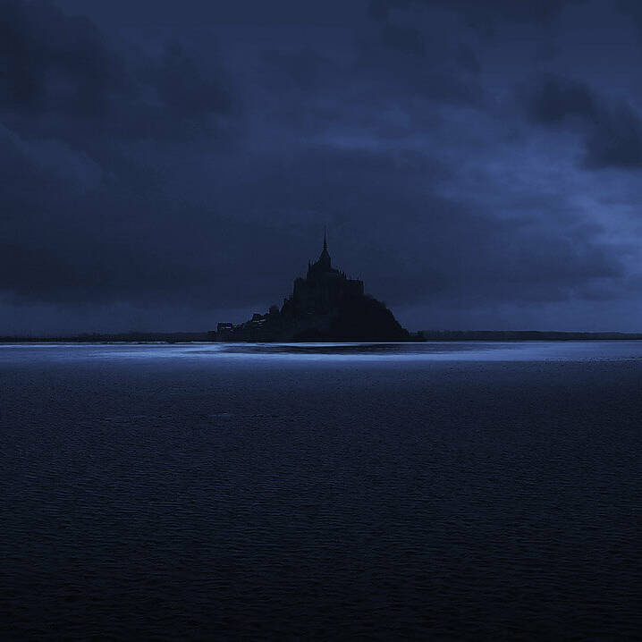 Mont Saint Michel de nuit marche randonnée trek